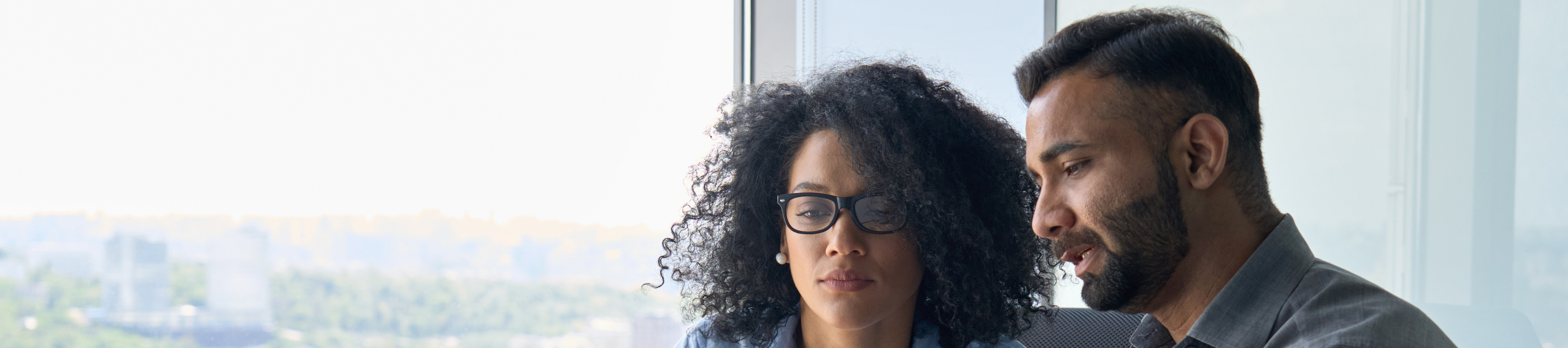 Careers_Banner-DiversePerspectives_3840x853_alt2_flipped